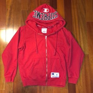 Supreme x Champion FW17 Red Sweatshirt